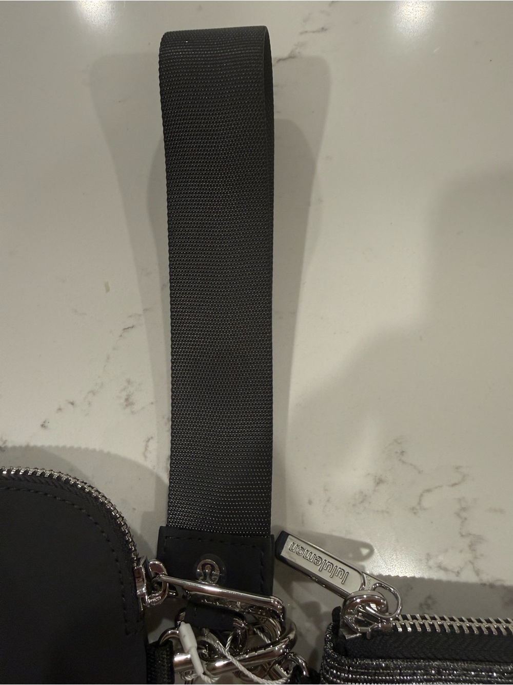 NWT Lululemon Dual Pouch Wristlet - Black and Silver Glitter - Picture 3 of 5